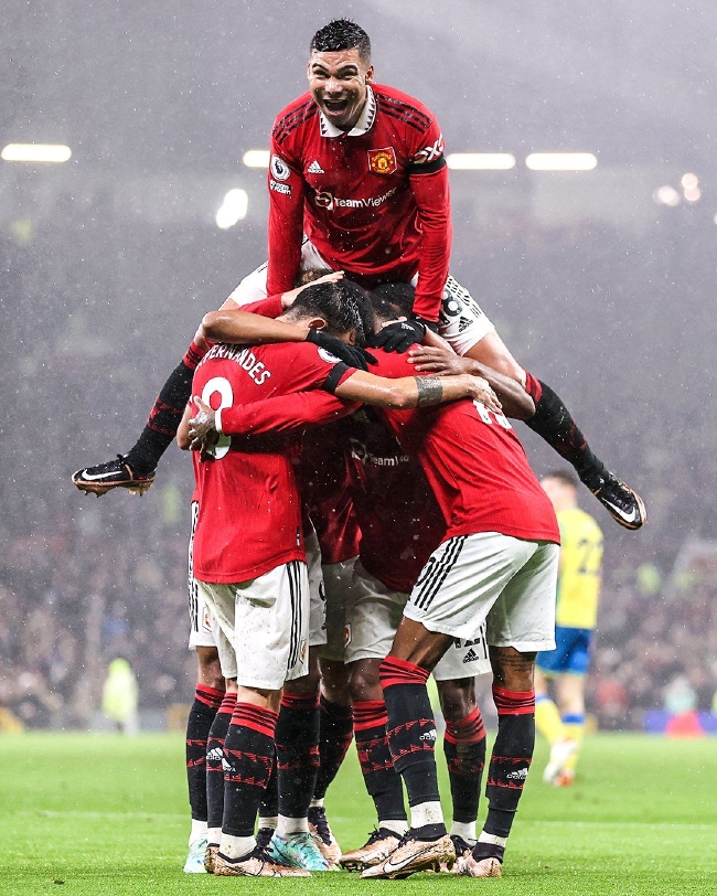 表现一度受 表现一度受